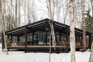 КАРКАСНЫЙ ДОМ ЗИМОЙ